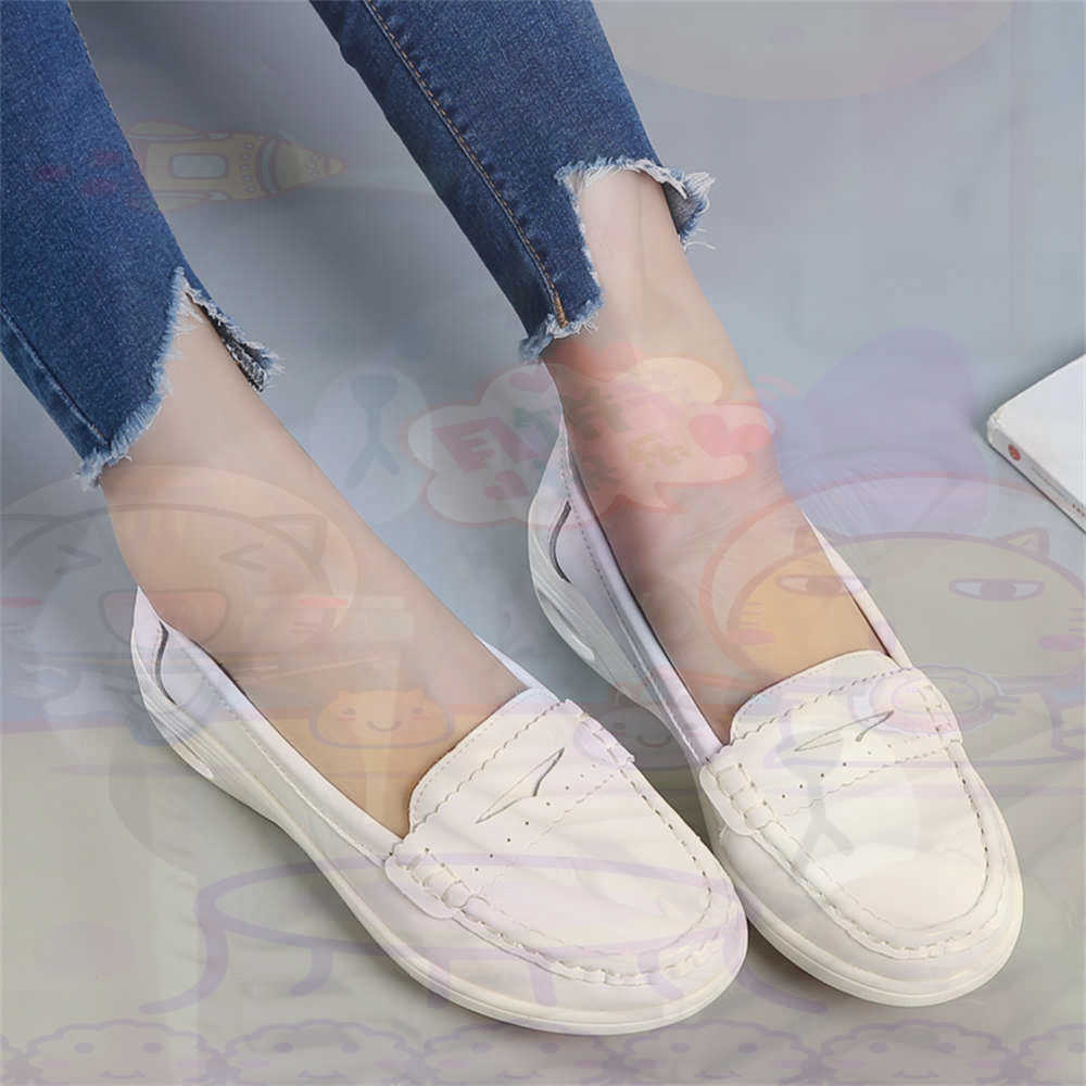 Tech Office Outfits Men - Morbide scarpe slip-on da donna di